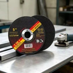 125mm T41 5 inch cutting disc used on compact angle grinders for cutting building steel bars, stainless steel pipes and automotive parts, ultra-thin 1.6mm kerf for higher efficiency.